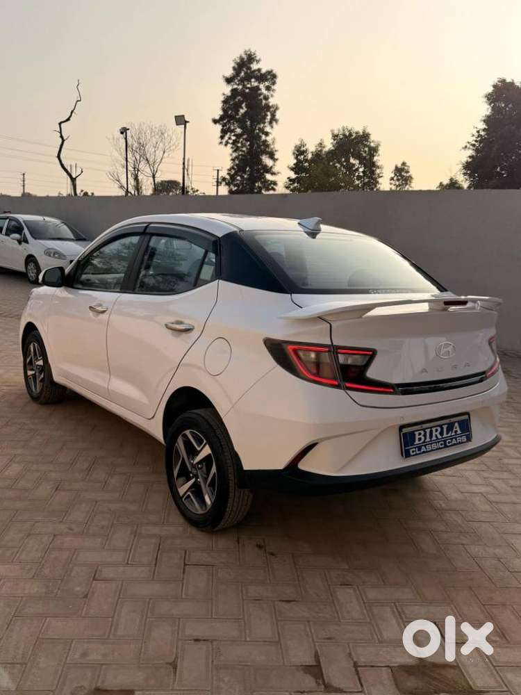Hyundai Aura 1.2 Sx Cng, 2023, Petrol
