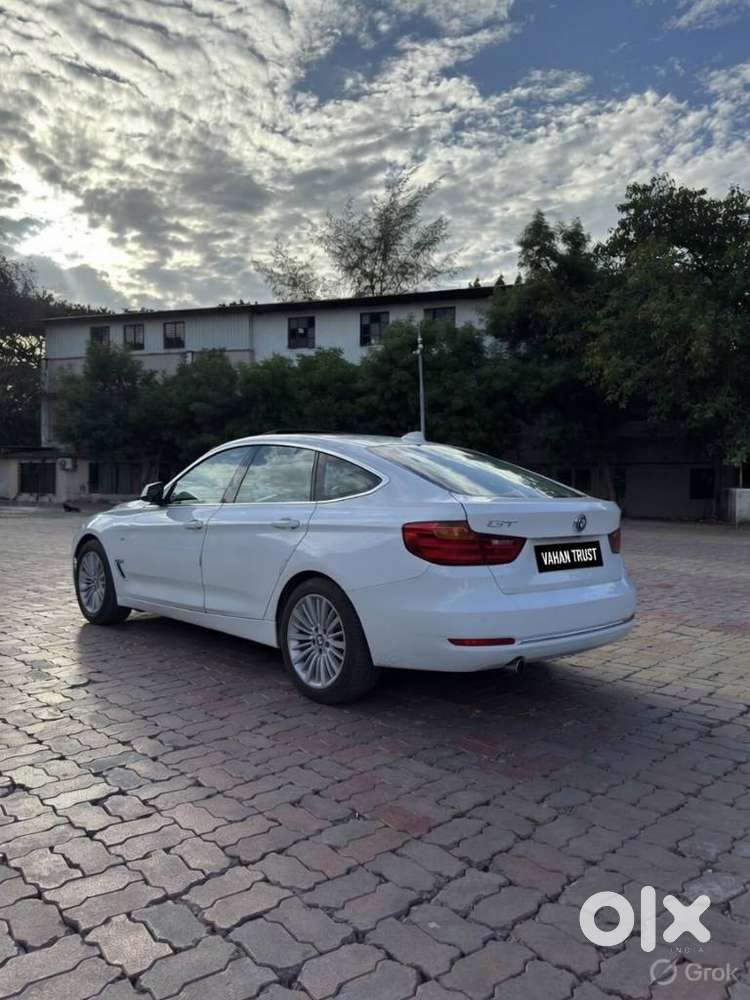 Bmw 3 Series Gt 320d Luxury Line, 2014, Diesel