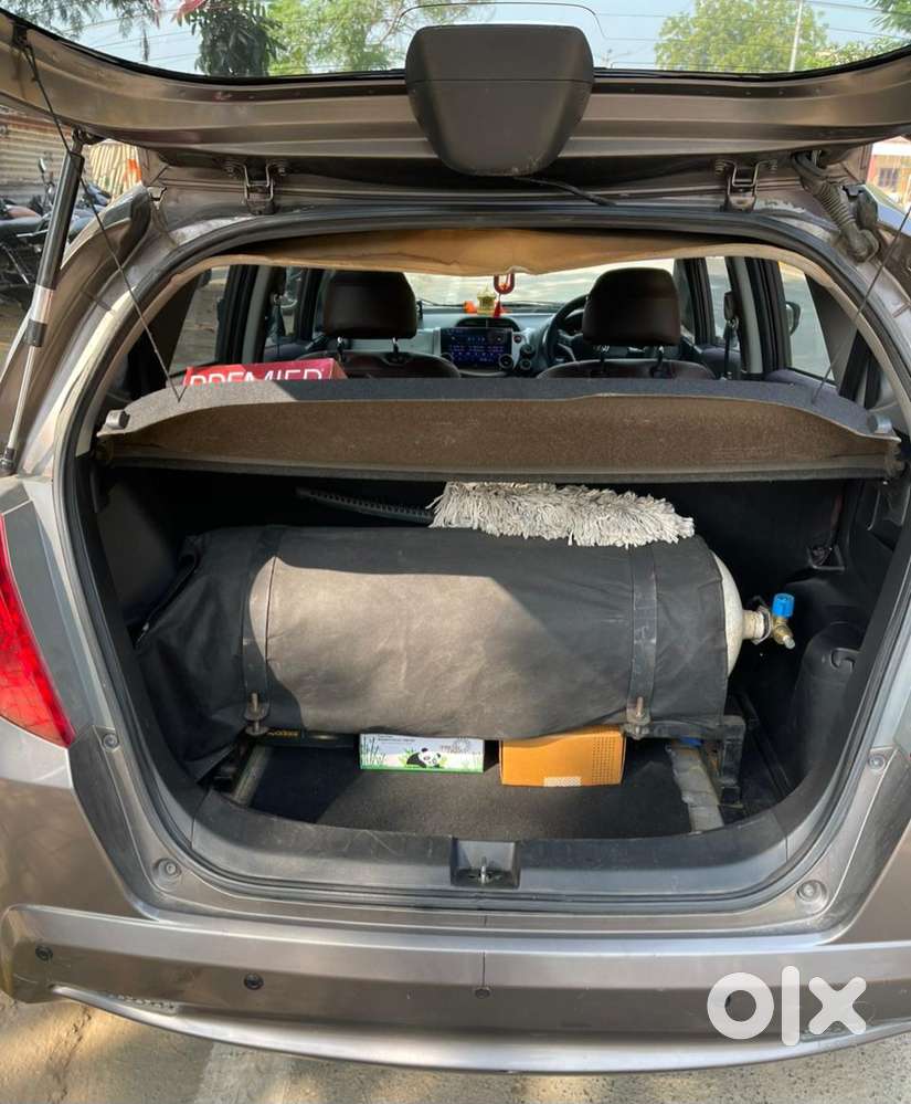 Honda Jazz X I-vtec, 2012, Cng & Hybrids