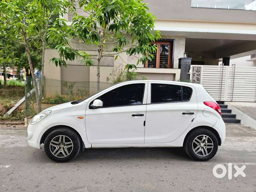 Hyundai I20, 2009, Petrol