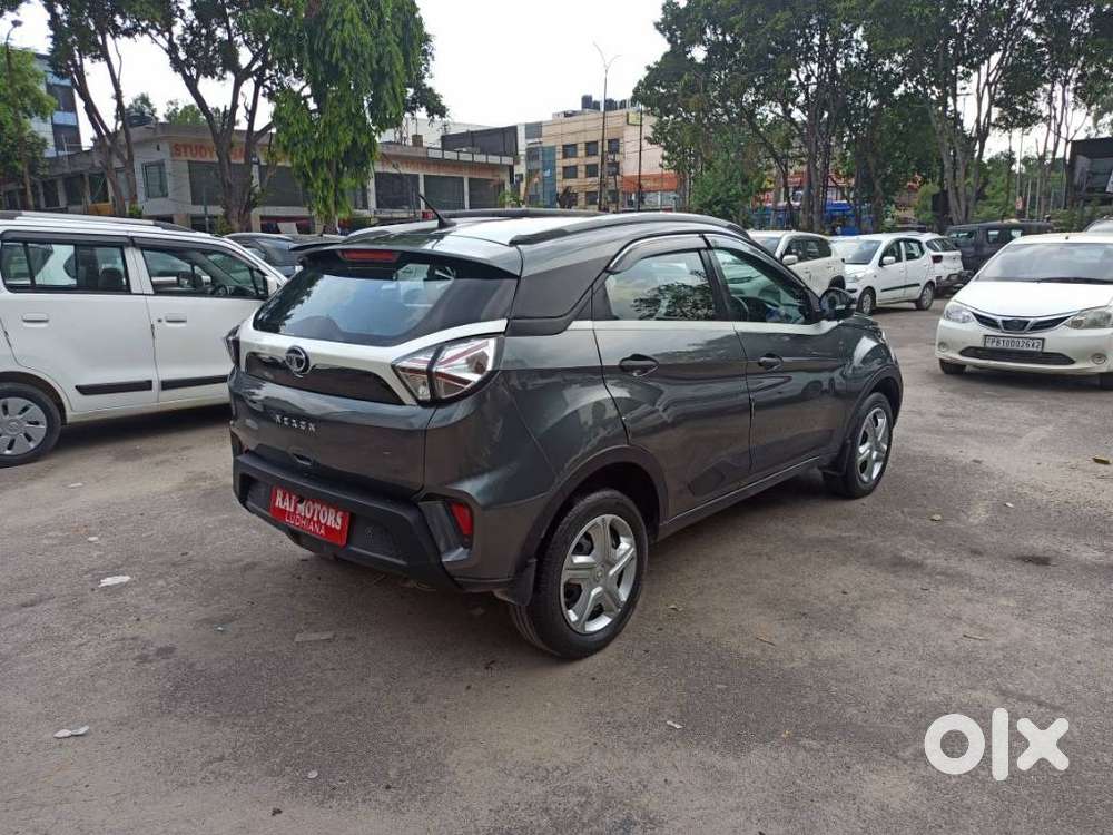 Tata Nexon Amt Xza Plus, 2021, Petrol