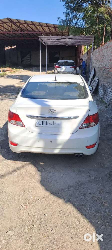 Hyundai Verna Ex 2013