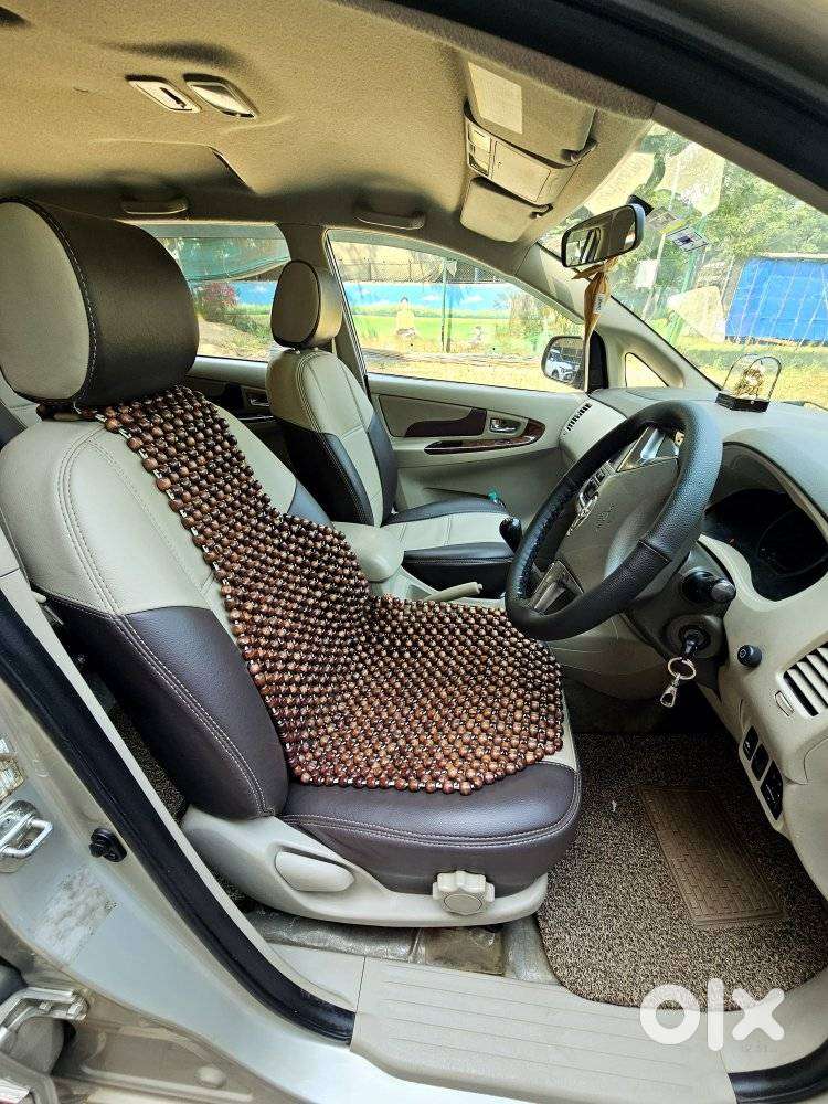 Toyota Innova 2.5 Vx 8 Str, 2014, Diesel