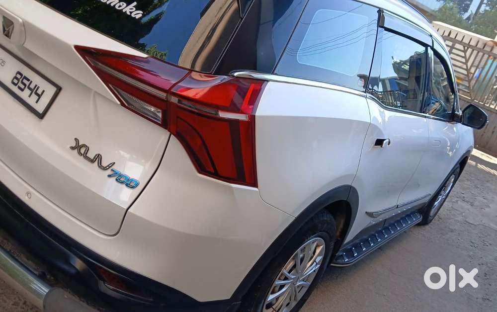 Mahindra Xuv700 2022 Diesel Well Maintained