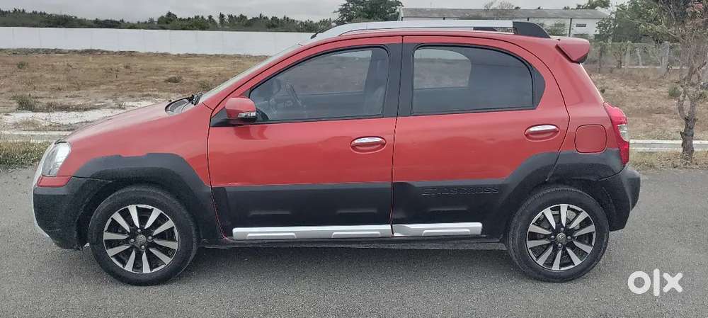 Toyota Etios Cross 2014