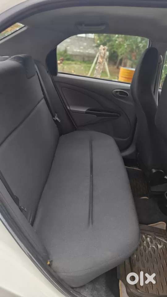 Toyota Etios 1.5 G, 2011, Petrol