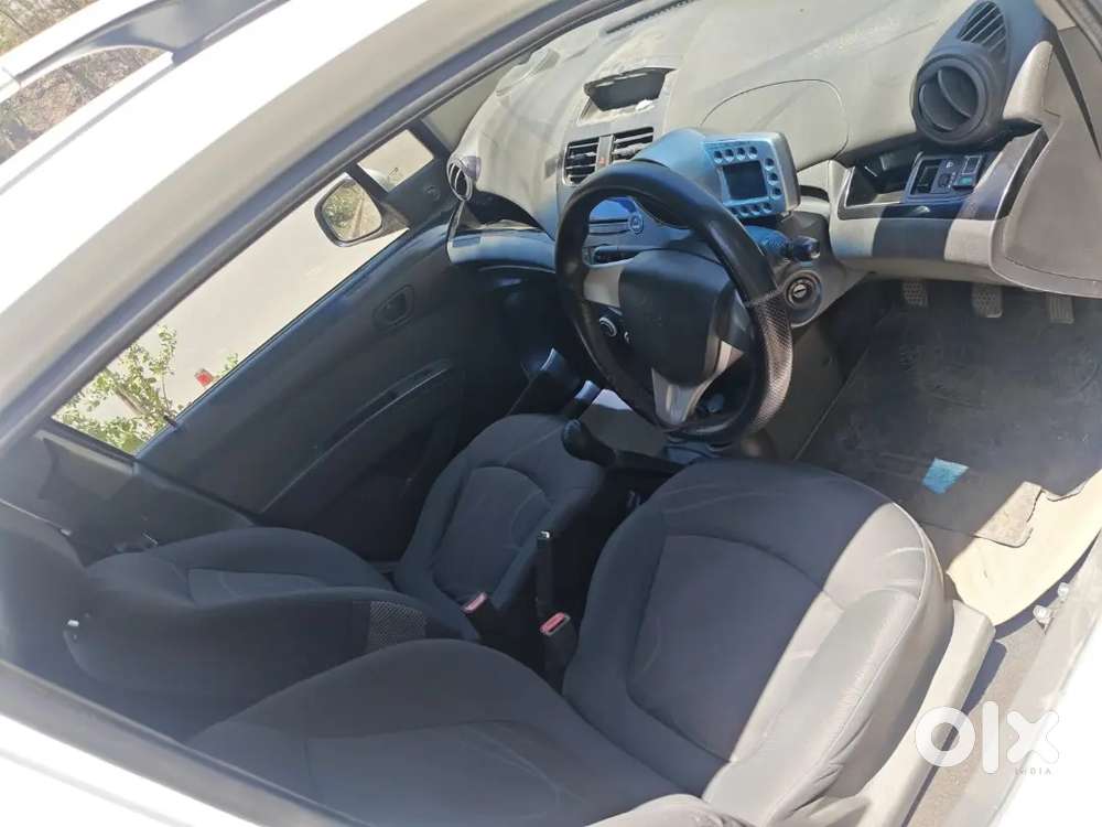 Chevrolet Beat, Fitness २०३०,petrol Cng