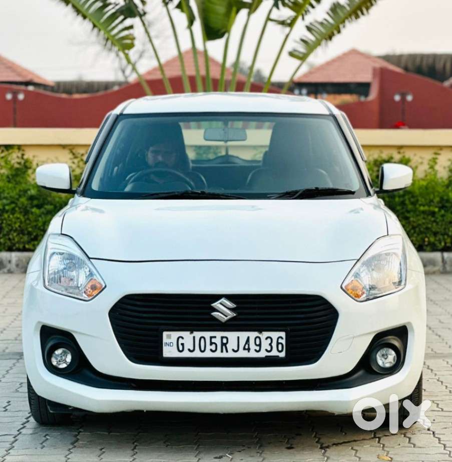 Maruti Suzuki Swift Vxi Optional, 2020, Petrol