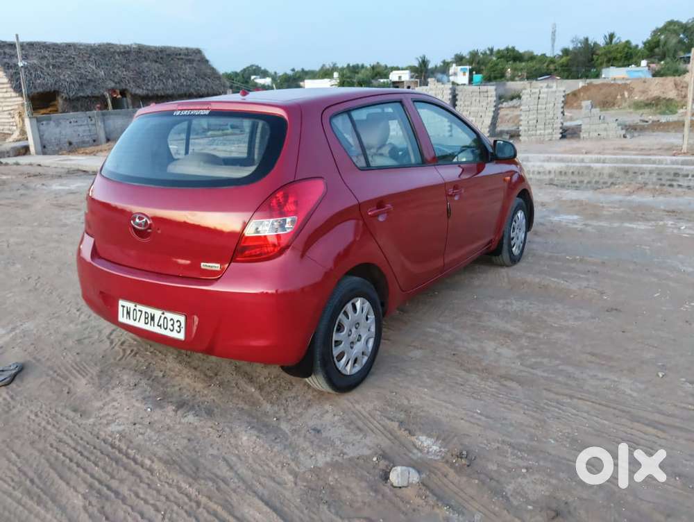 Hyundai I20 Petrol Cvt Magna Executive, 2011, Petrol