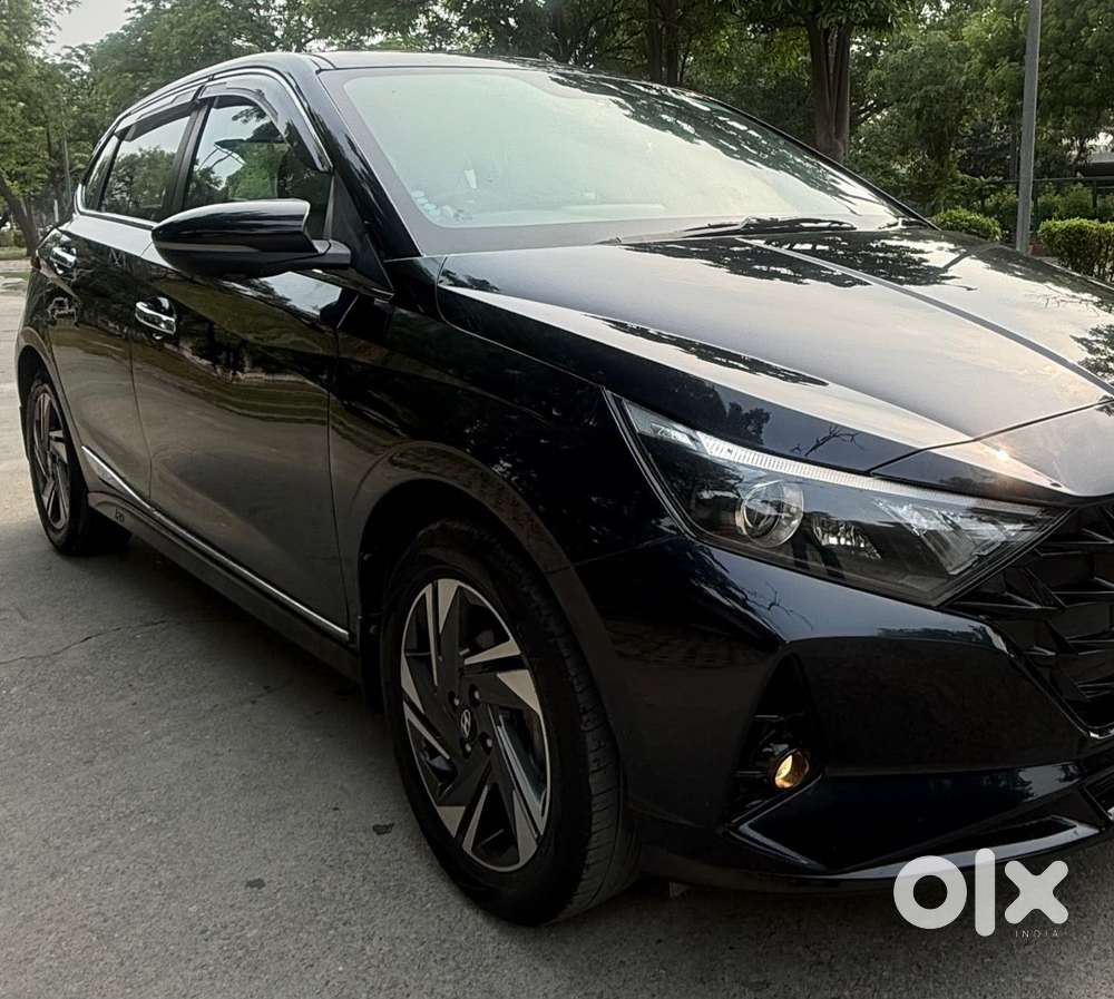 Hyundai I20 Asta (o) 1.2 Mt, 2023, Petrol
