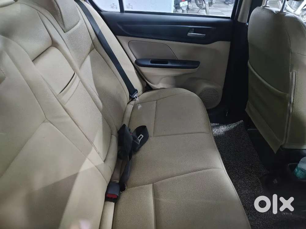 Honda Amaze 2023 Petrol 8000 Km Driven
