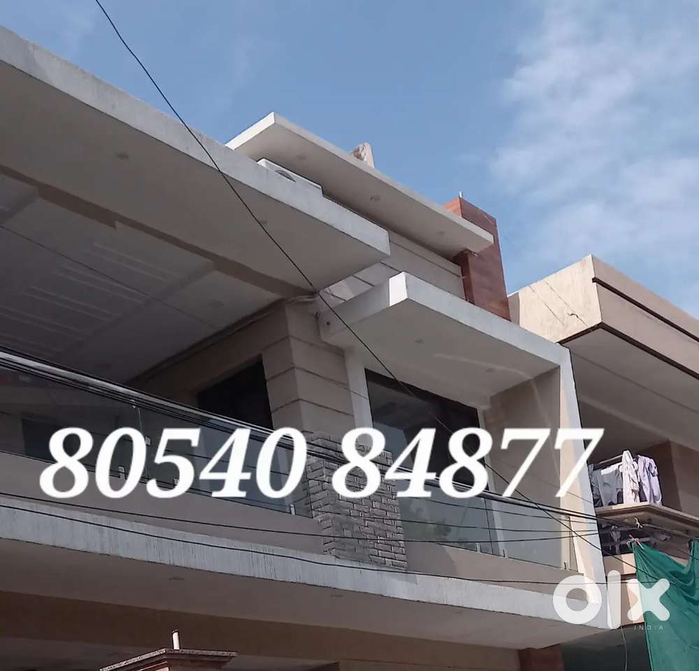 Kothi for rent in best location For Rent Houses & Apartments