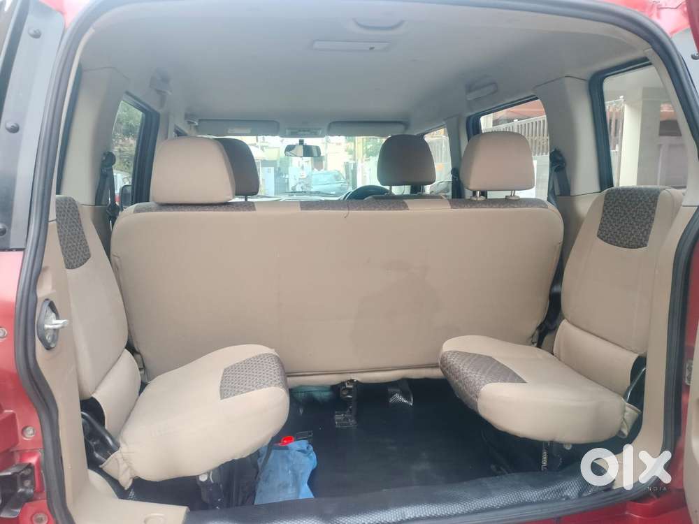 Mahindra Tuv 300 T8, 2017, Diesel