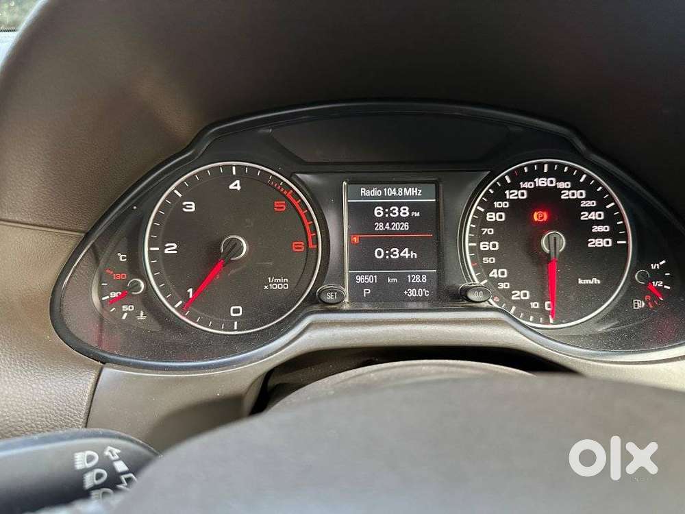 Audi Q5 30 Tdi Premium With Sunroof, 2015, Diesel
