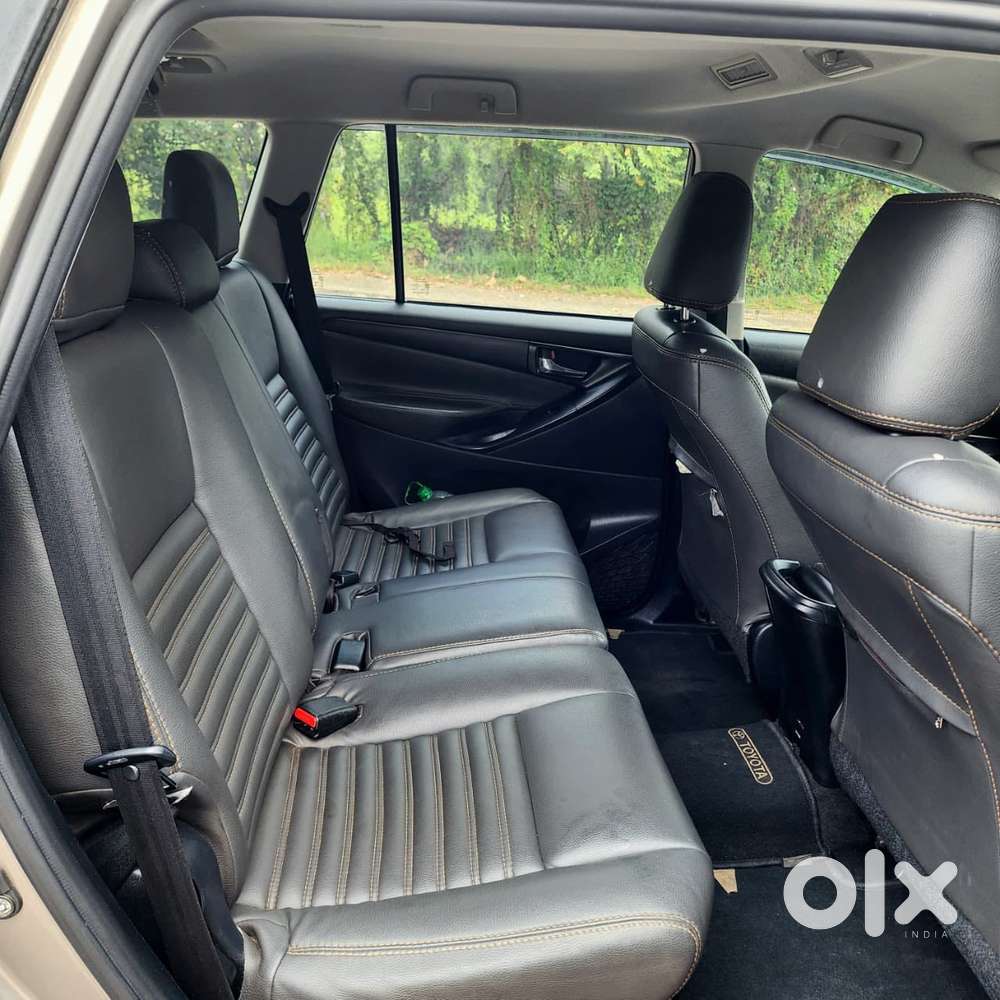 Toyota Innova Crysta 2.4 Gx Mt, 2016, Diesel