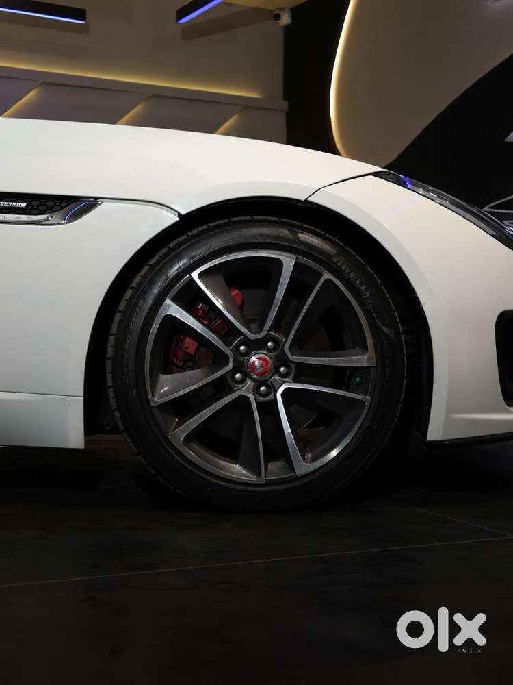 Jaguar F Type Coupe R-dynamic 2.0, 2020, Petrol