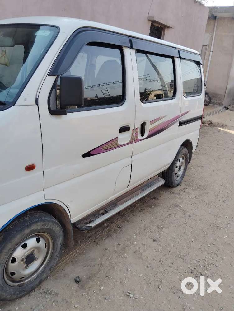 Maruti Suzuki Eeco 2015 Cng & Hybrids 140000 Km Driven