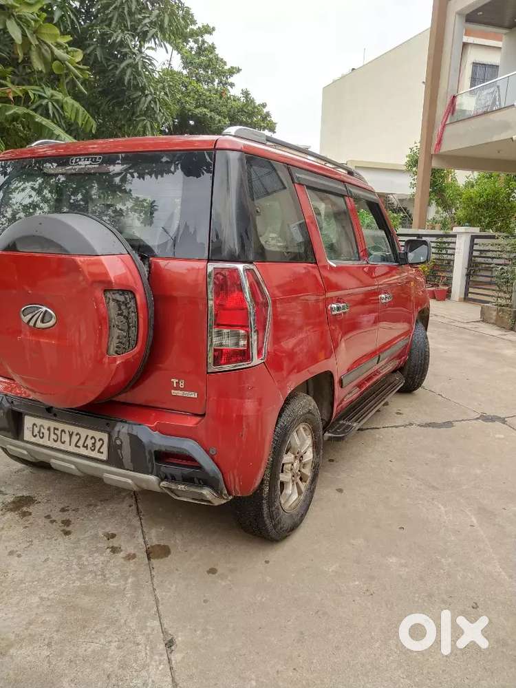 Mahindra Tuv 300 T8 Autoshift Dec. 2015 Diesel