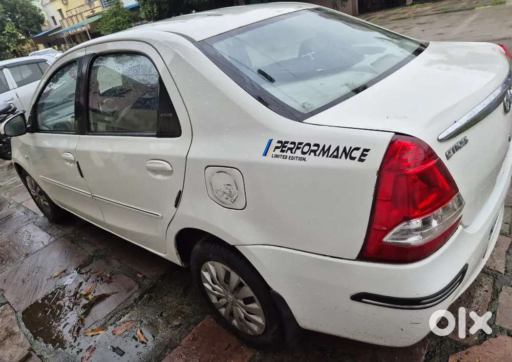 Toyota Etios G Exclusive 2014