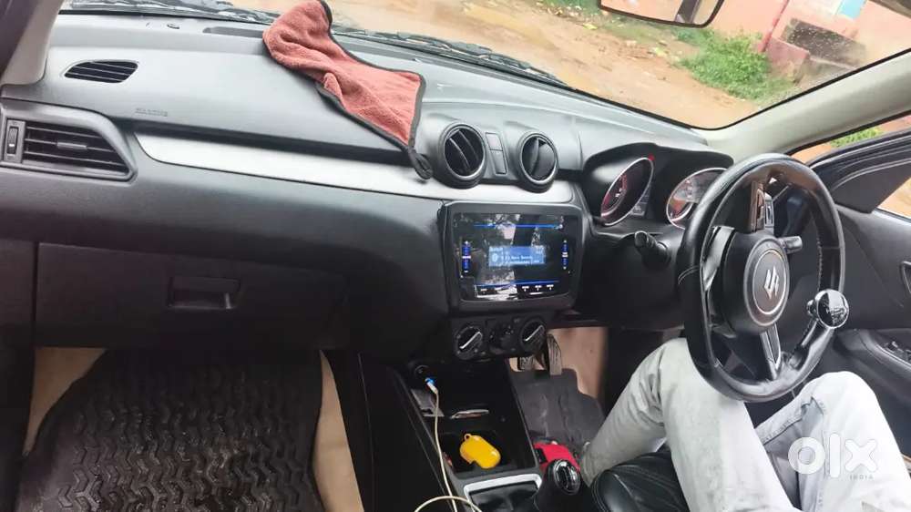 Maruti Suzuki Swift Vxi 2022 Petrol