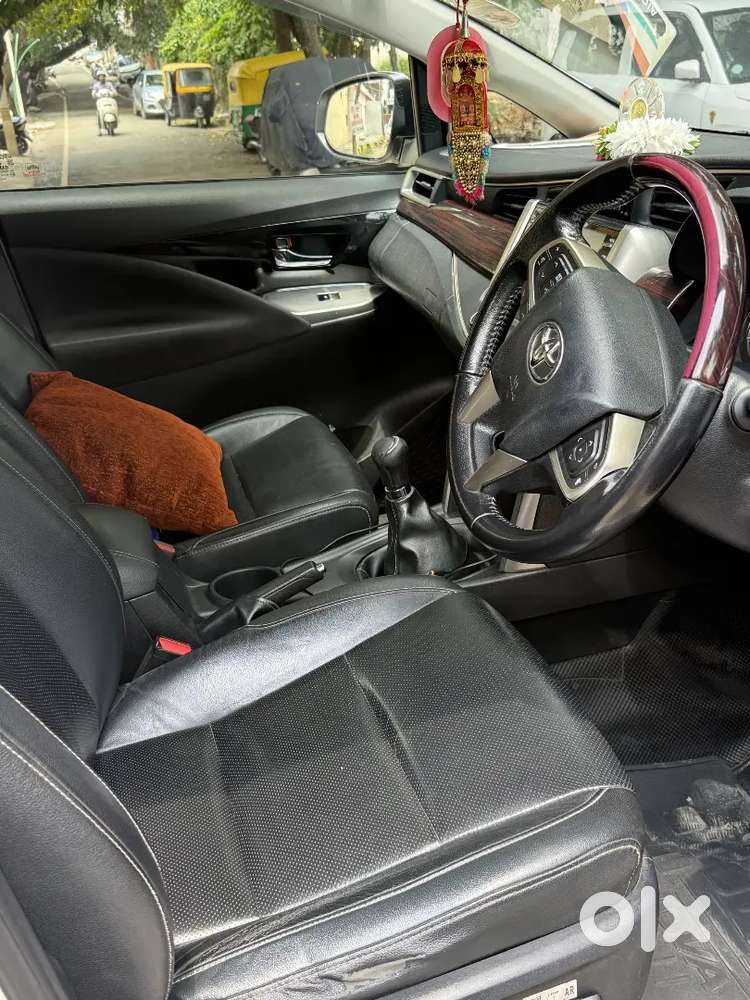 Toyota Innova Crysta 2.4 Z Diesel