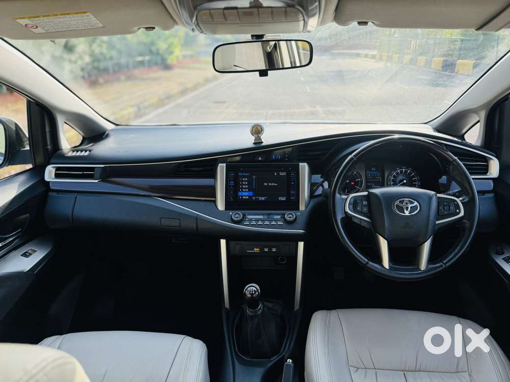 Toyota Innova Crysta 2.4 V, 2017, Diesel