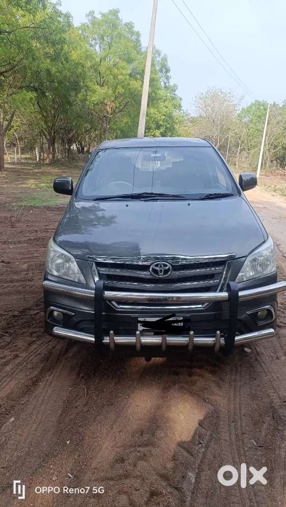 Toyota Innova 2.5 Diesel 2010-2030