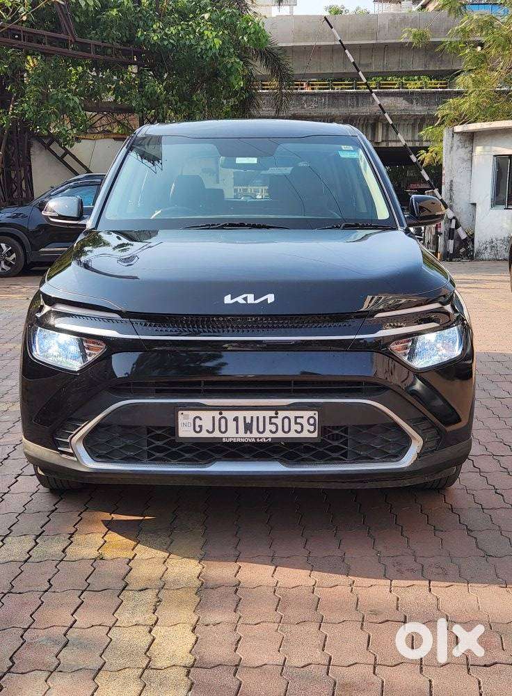 Kia Carens 1.5 Premium 7 Str, 2024, Diesel