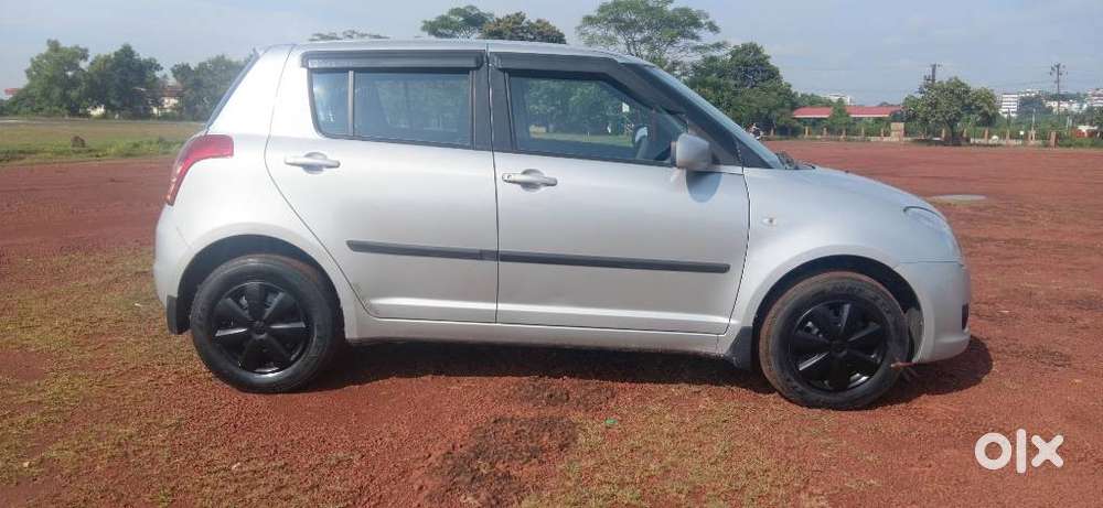 Maruti Suzuki Swift Vdi Bsiii, 2010, Diesel