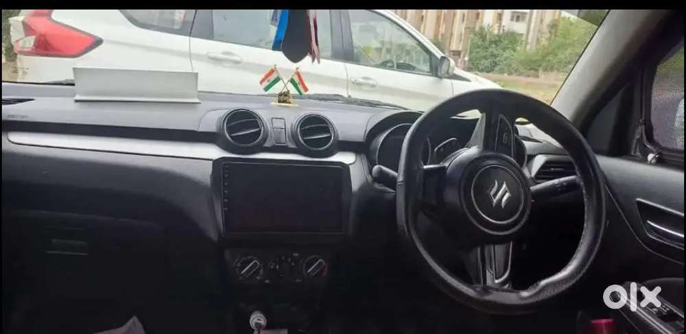 Maruti Suzuki Swift Vxi
Petrol 
2 Key 
Full Vimo
Tuch Screen Tep