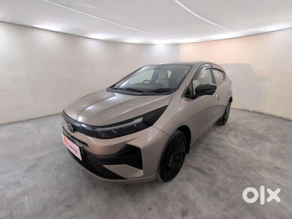Tata Altroz Xm Plus Petrol, 2025, Petrol