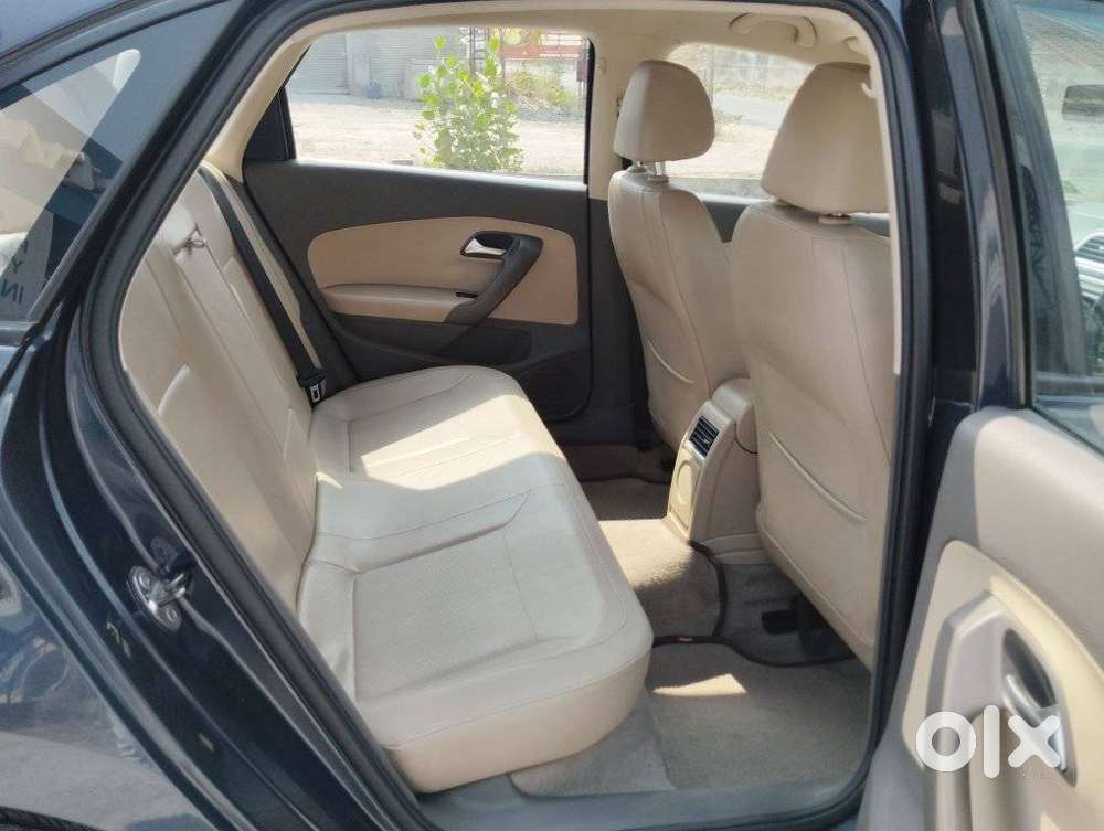 Volkswagen Vento 1.2 Tsi Highline At, 2016, Petrol