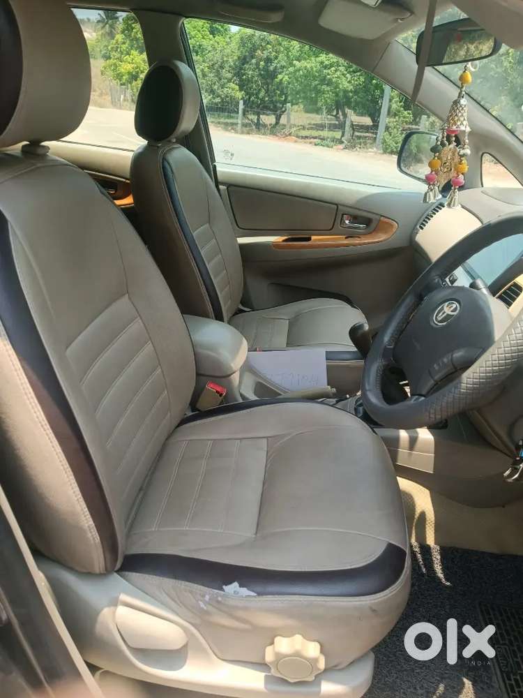 Toyota Innova Vx 2011 Diesel 7 Seater
