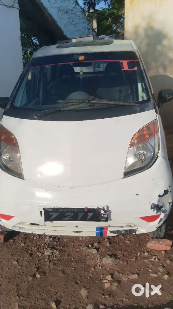 Tata Nano 2012
