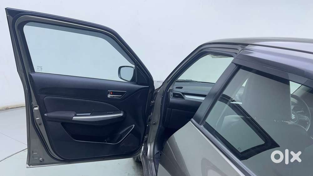 Maruti Suzuki Swift Amt Zxi, 2020, Petrol