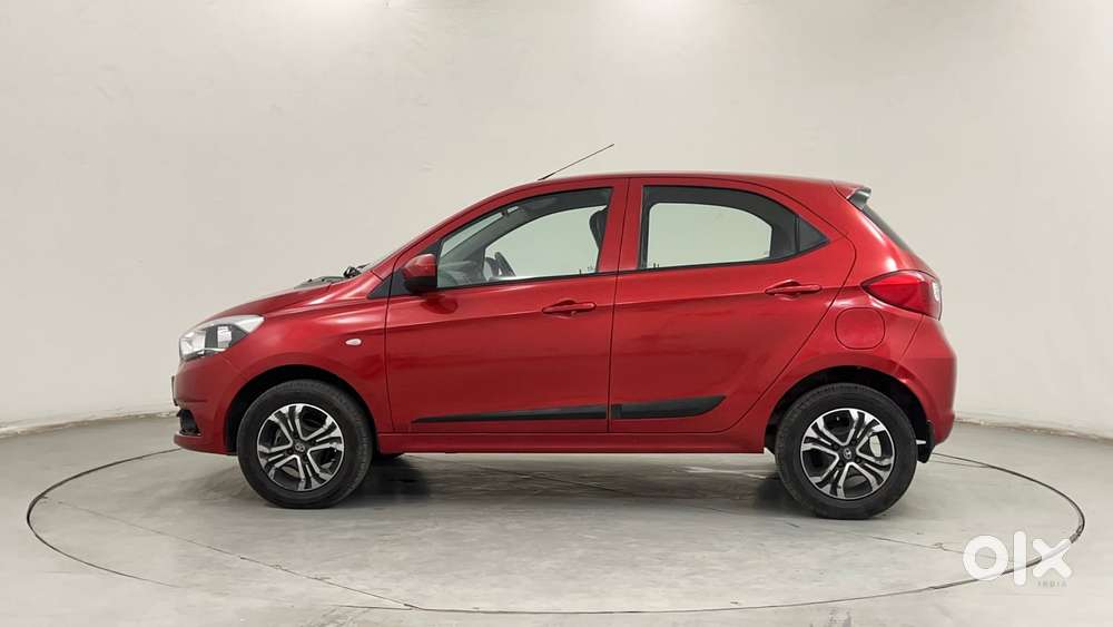 Tata Tiago Xza, 2019, Petrol