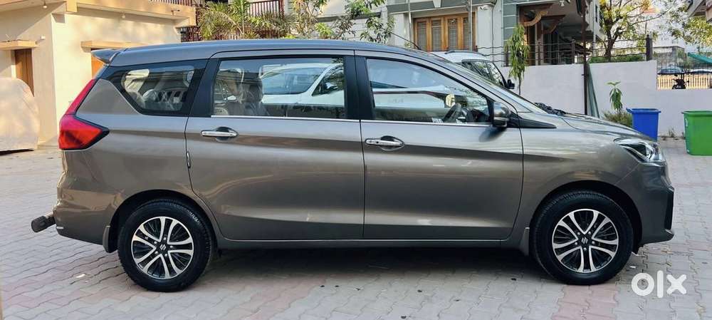Maruti Suzuki Ertiga 1.5 Zxi Plus Shvs, 2022, Petrol