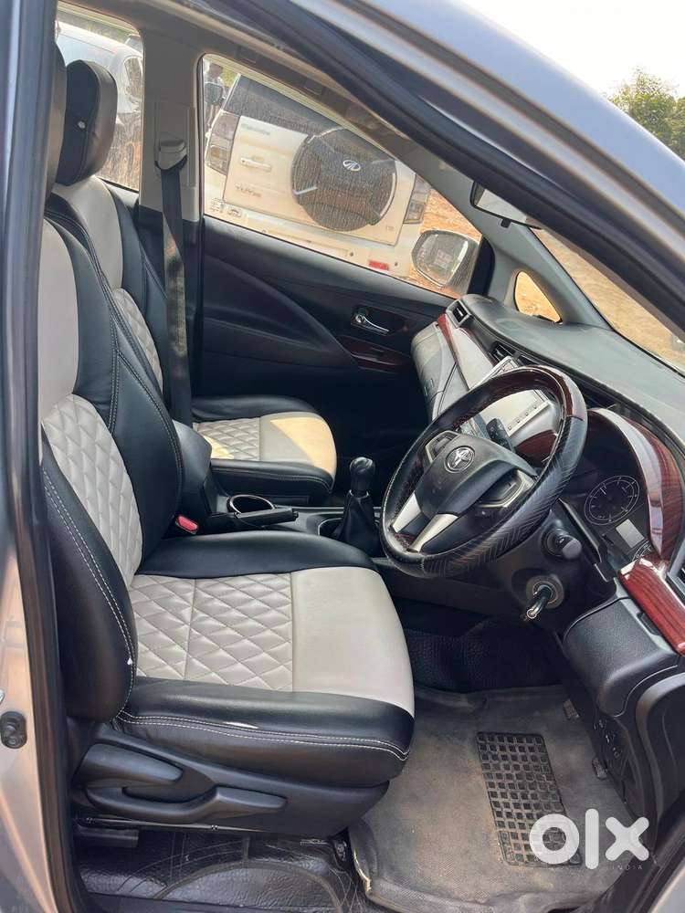 Good Condition, Well Maintained Suv Car