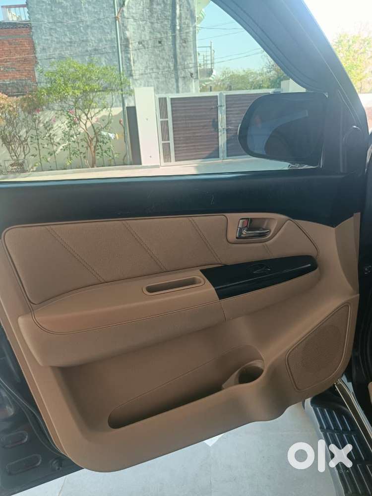 Toyota Fortuner 4x4 Mt 2.8 Diesel, 2014, Diesel
