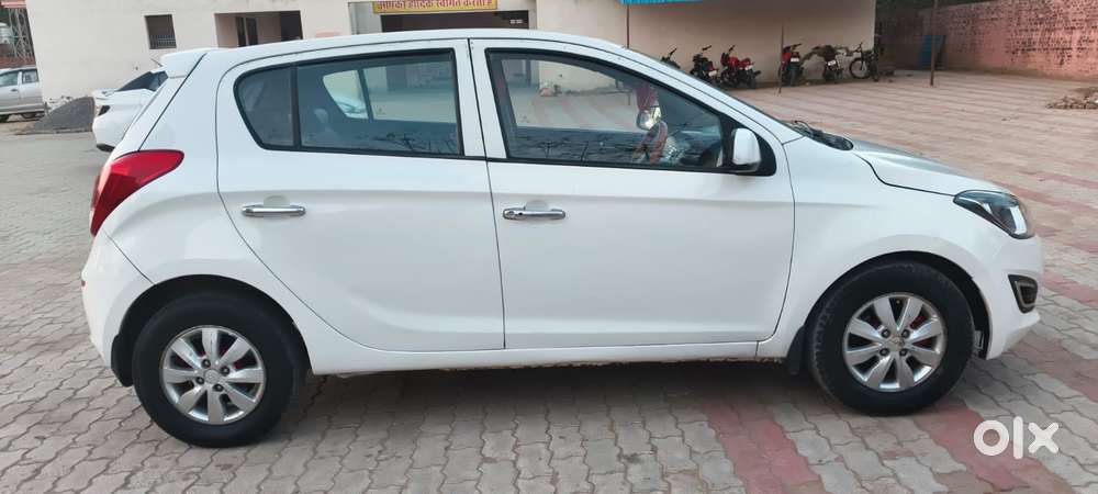 Hyundai I20 2015-2017 Asta Option 1.2, 2015, Diesel