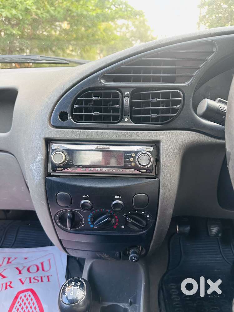 Ford Ikon Ikool Music Edition, 2005, Petrol