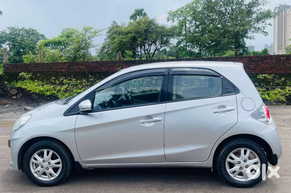Honda Brio V Automatic, 2016, Petrol