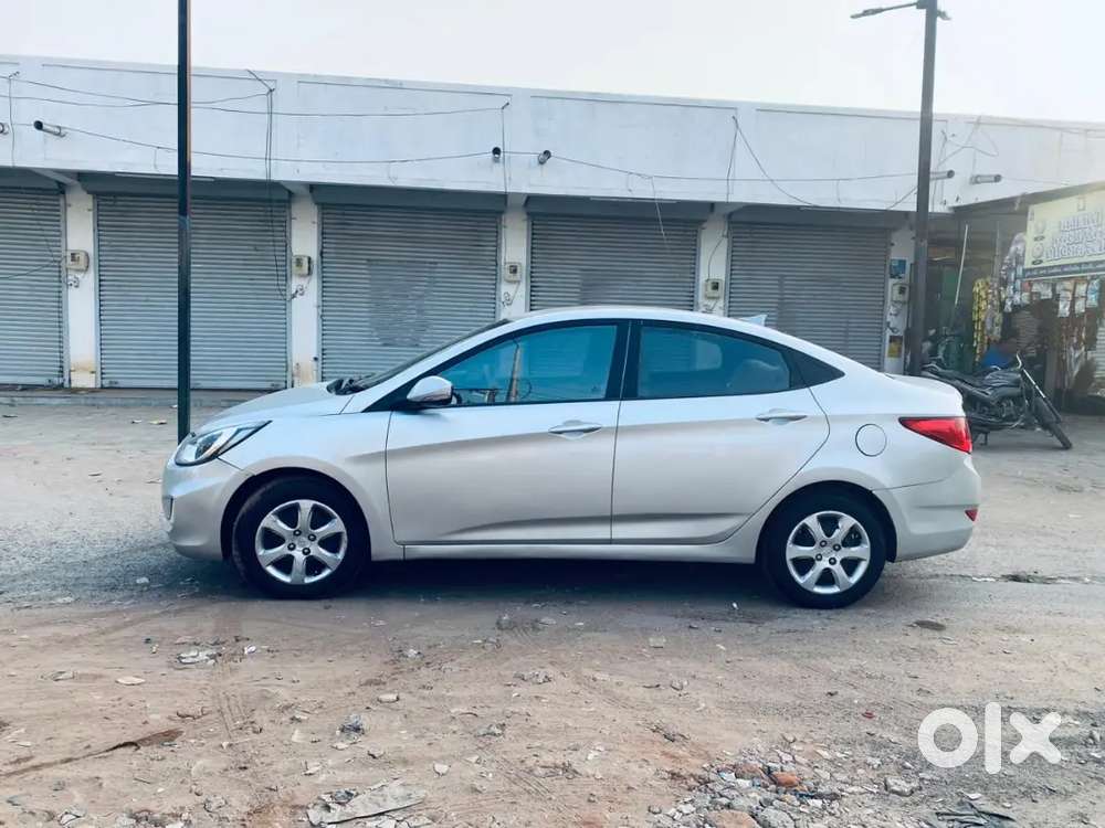 Hyundai Verna 1.6 Sx 2012
