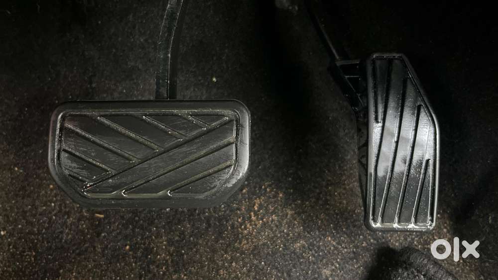 Maruti Suzuki Baleno 1.2 Cvt Zeta, 2017, Petrol