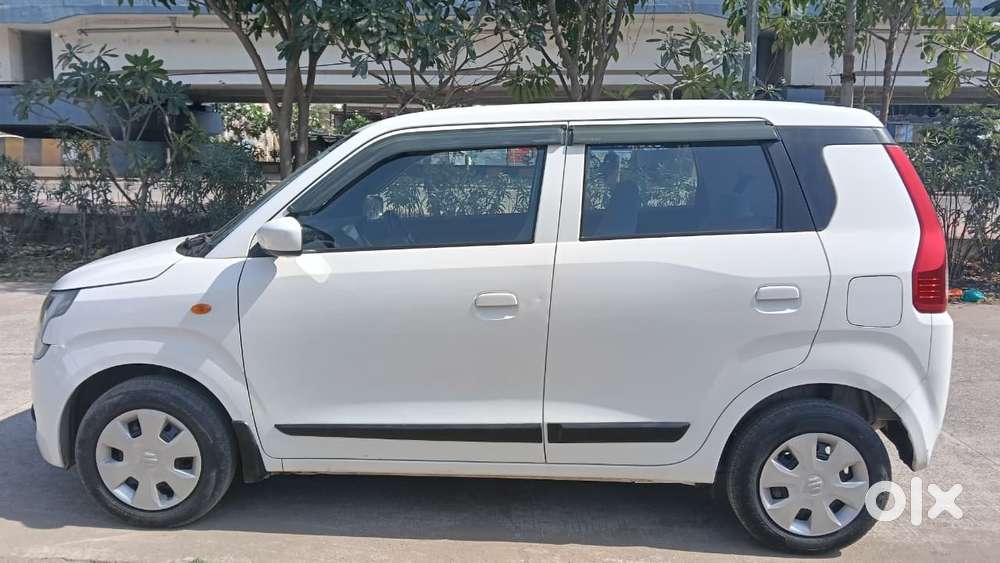 Maruti Suzuki Wagon R 1.0 Vxi Amt, 2022, Petrol
