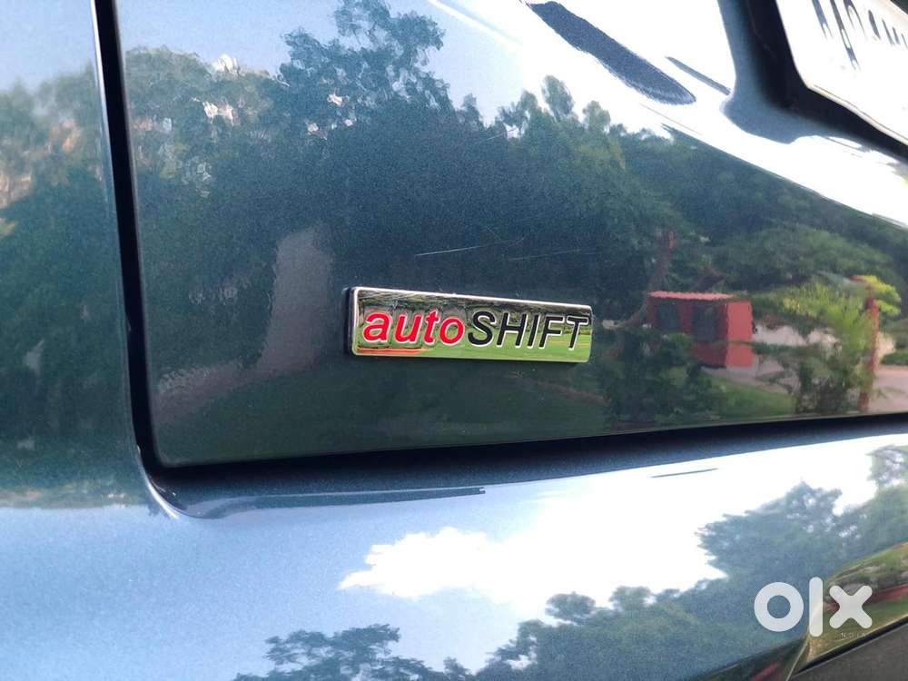 Mahindra Xuv300 W6 Amt Diesel, 2021, Diesel