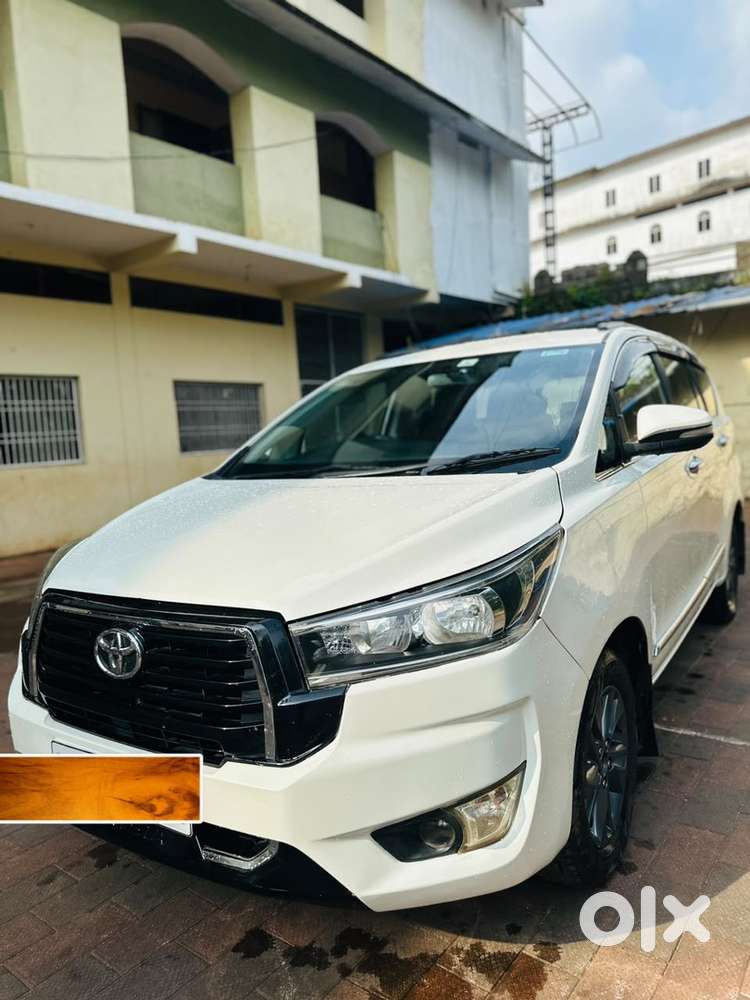 2017 Toyota Innova Crysta Diesel