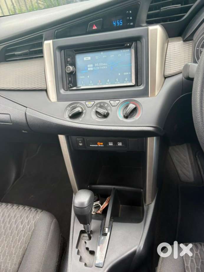 Toyota Innova Crysta 2.8 Gx At, 2017, Diesel