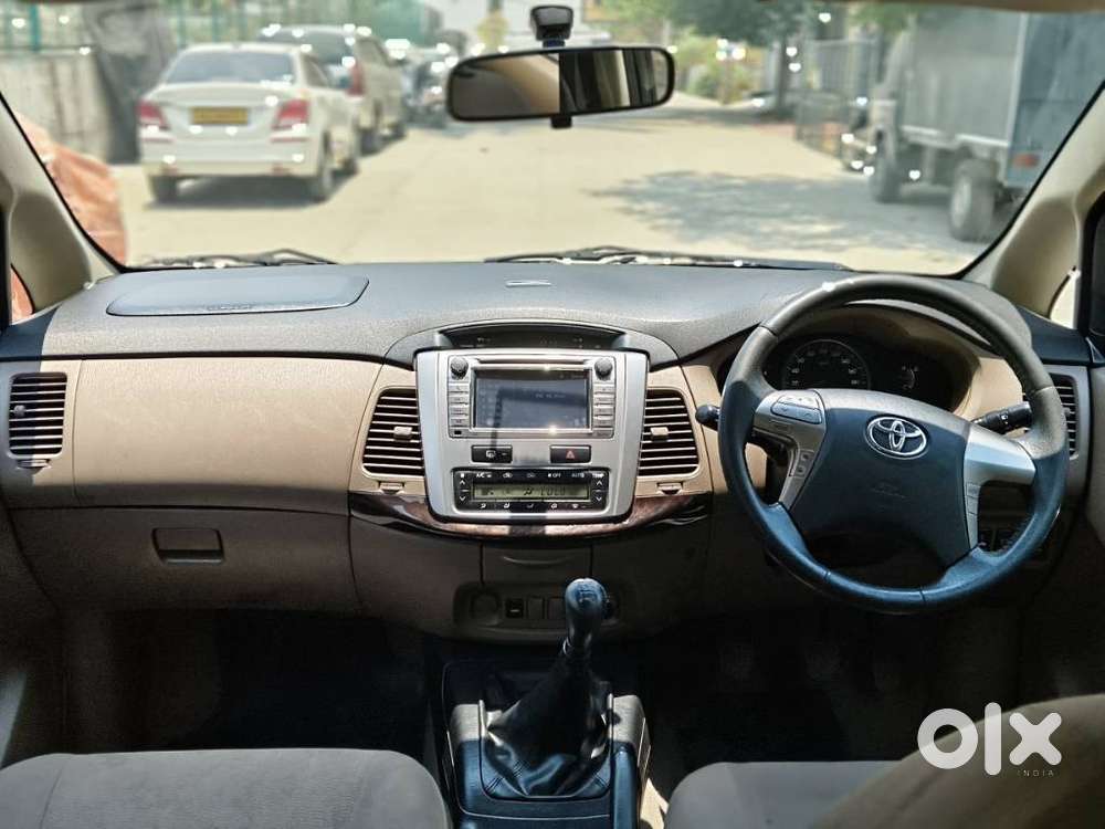 Toyota Innova, 2015, Diesel