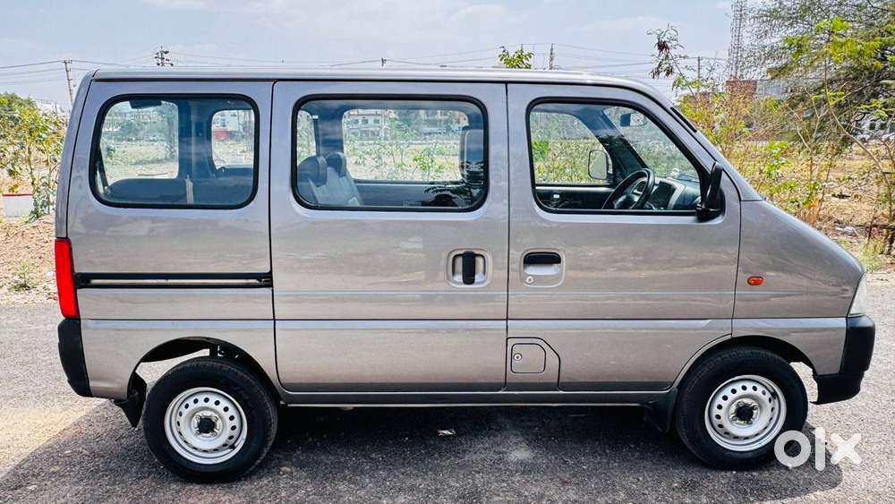 Maruti Suzuki Eeco 5 Str Ac(o) Cng, 2023, Petrol